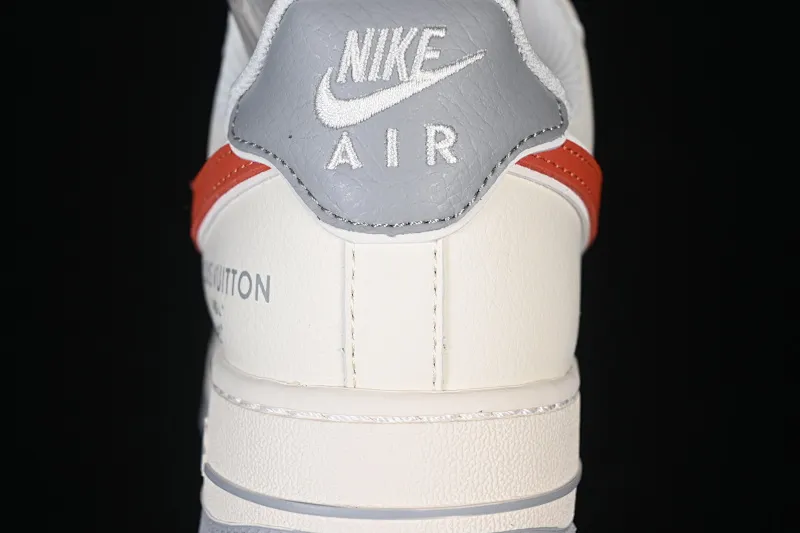 All categories Nk Air Force 1 Air Force series Nk Air Force 1 Low Air Force low-top Nike Air Force 1'07 Low joint beige gray red stitching Air Force 1 low-top casual sneakers JP8028-070
